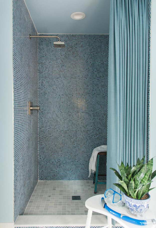 decoração de banheiro azul