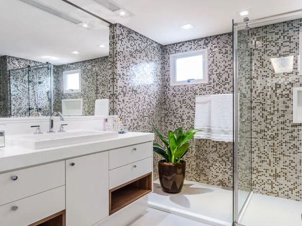 Materiais Naturais: Como Integrar Madeira e Pedra na Decoração Japonesa de Banheiros