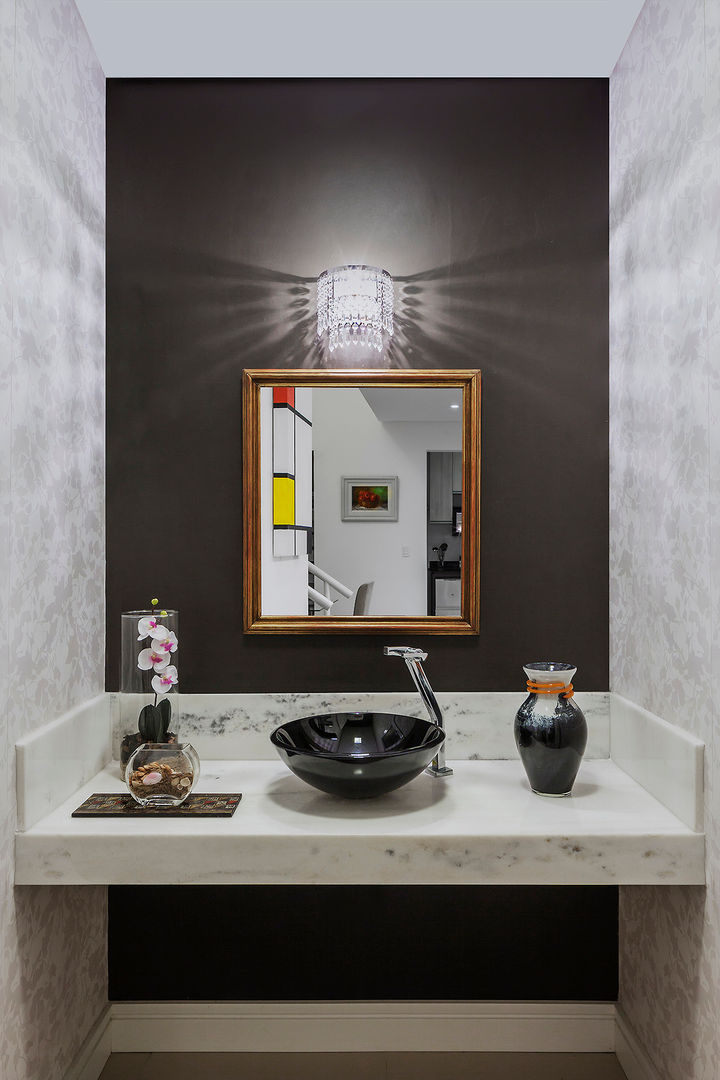 Plantas e Metais: Os Detalhes que Fazem a Diferença no Lavabo