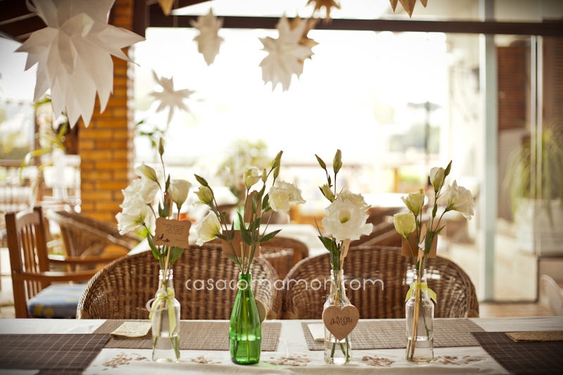 5. 'Ideias Criativas de Painéis e Fundos para Batizado Minimalista'