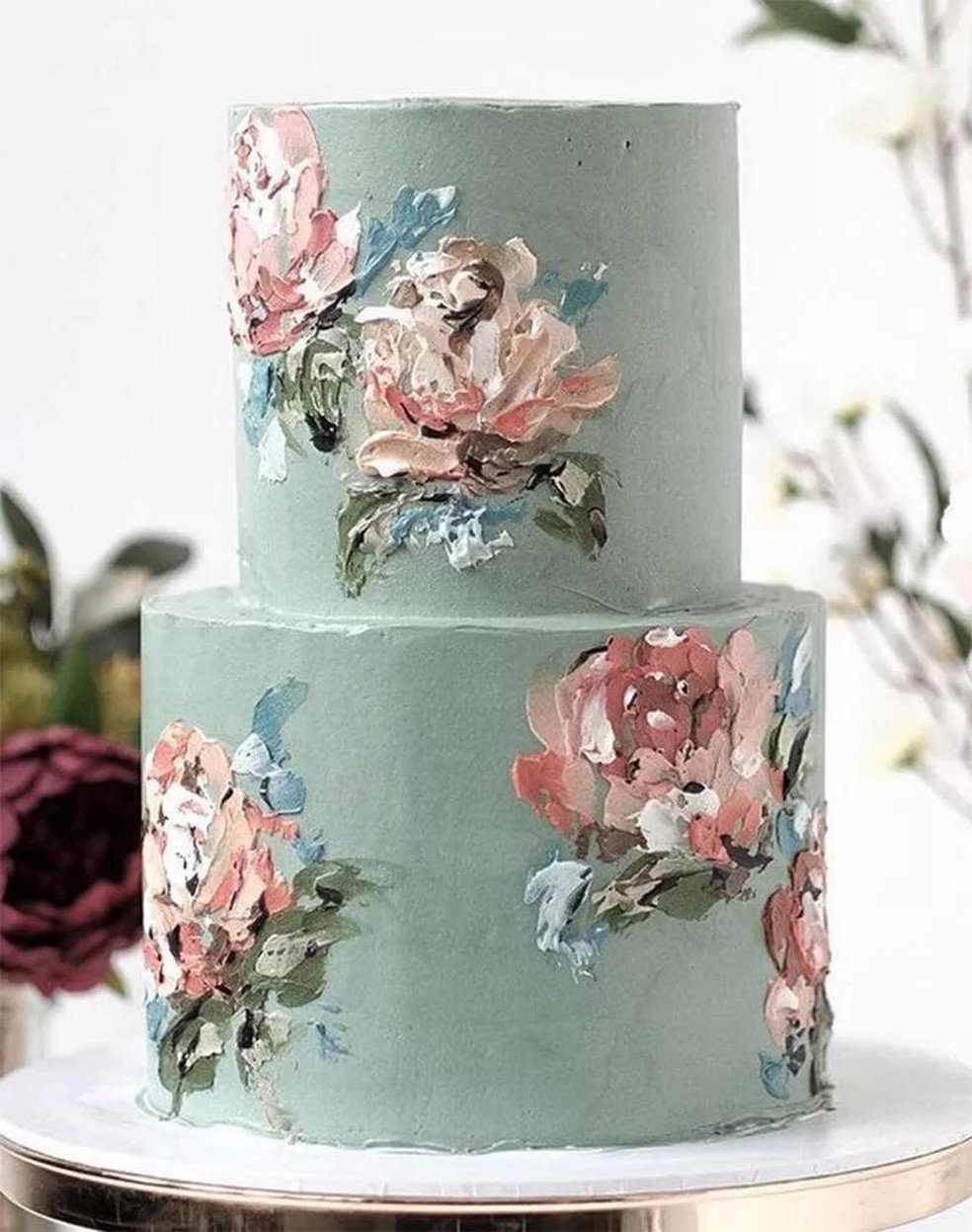 Utensílios Essenciais para Iniciantes na Confeitaria: Do Básico ao Profissional