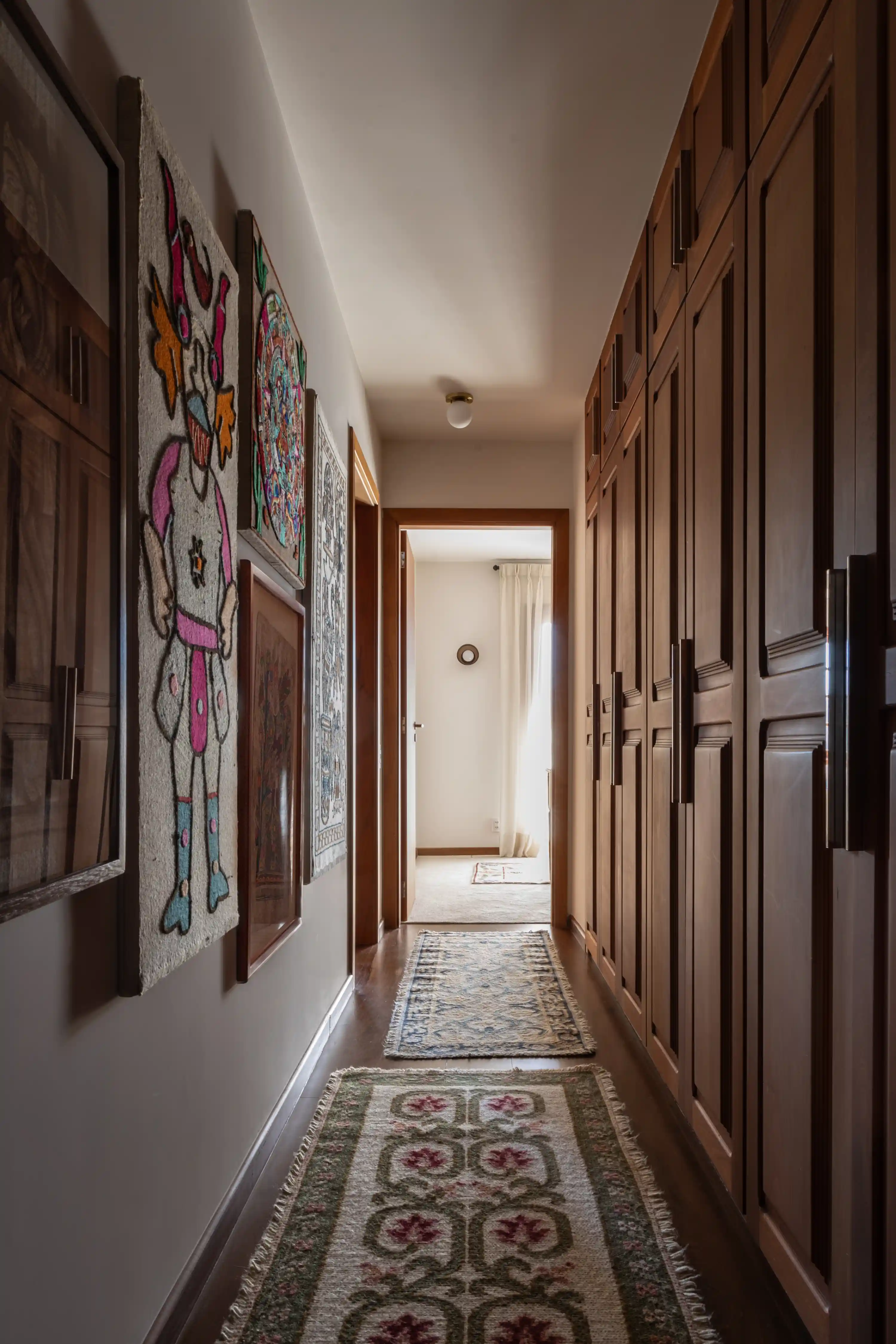 erros comuns ao decorar corredor pequeno