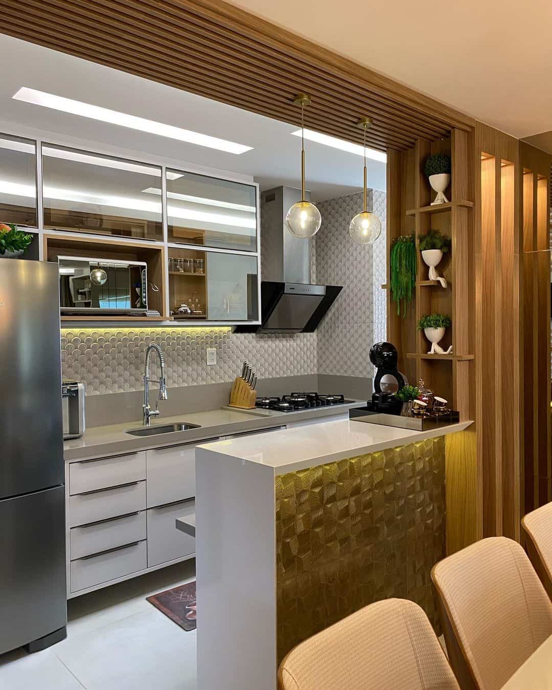 7 Ideias Criativas para a Rodabanca da Sua Cozinha com Balcão