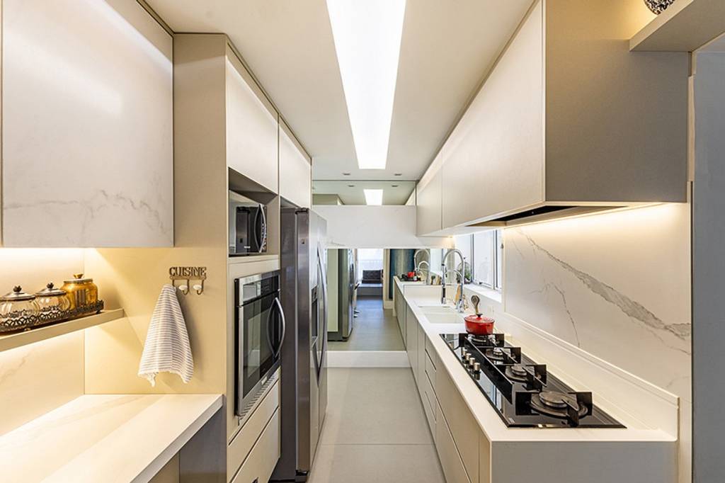 decoração de cozinha estreita