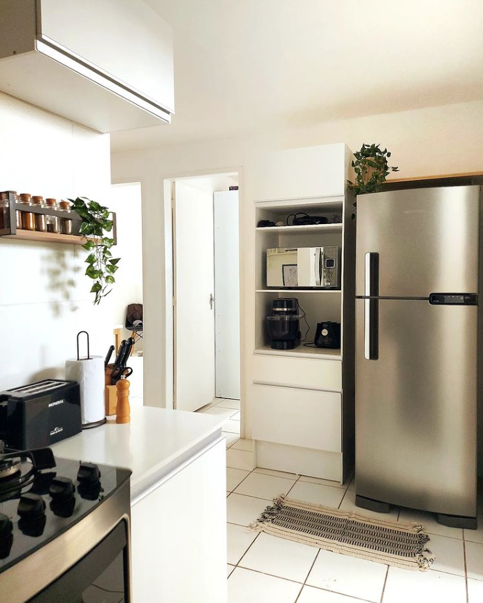 Guia Completo de Armários e Prateleiras para Cozinhas Compactas