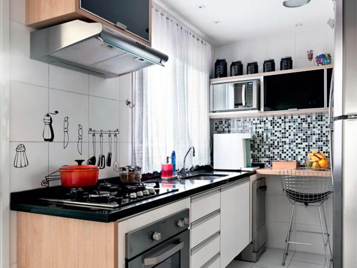 Organizadores Essenciais para Manter sua Cozinha Pequena Impecável