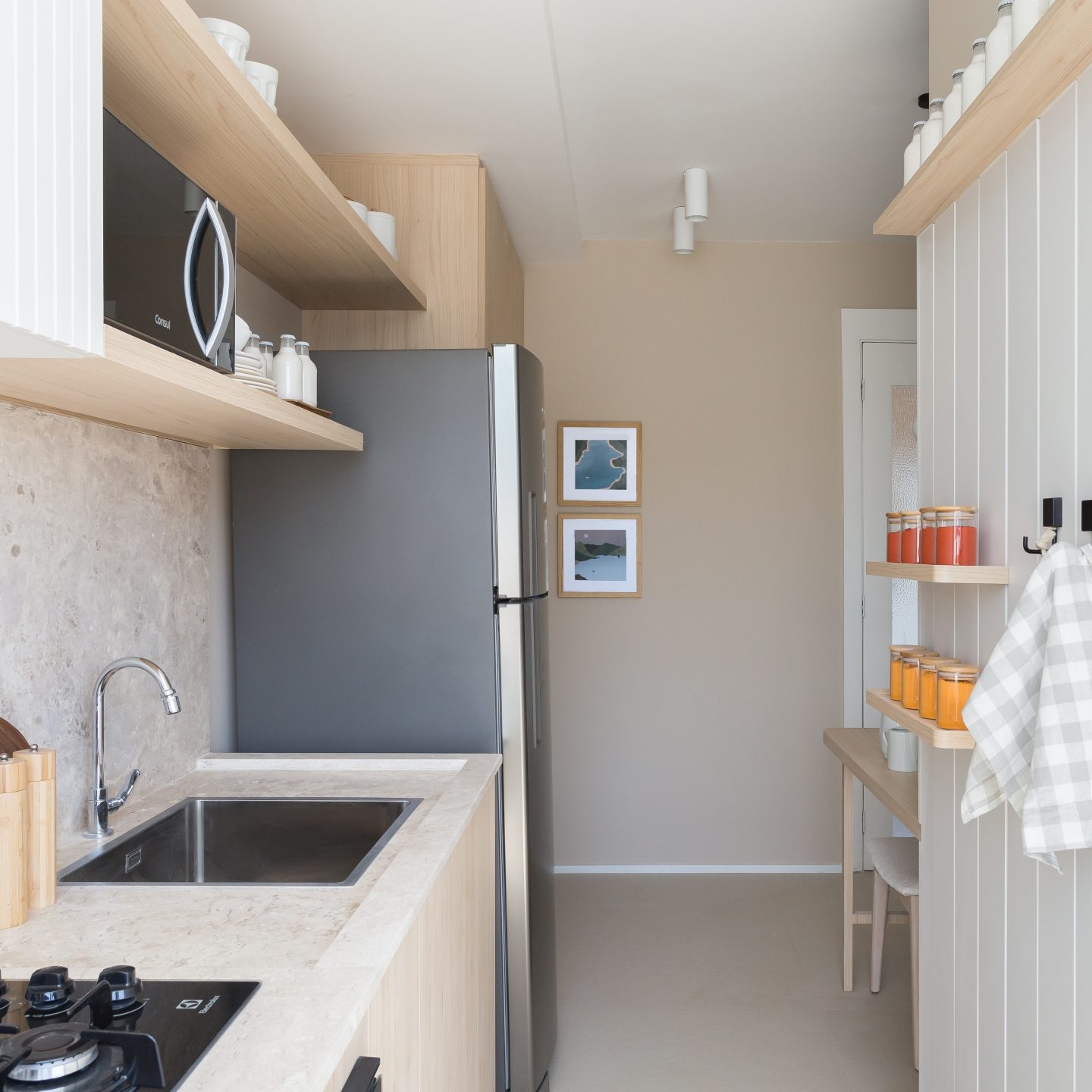 Eletrodomésticos Embutidos: A Solução Inteligente para Cozinhas com Pouco Espaço