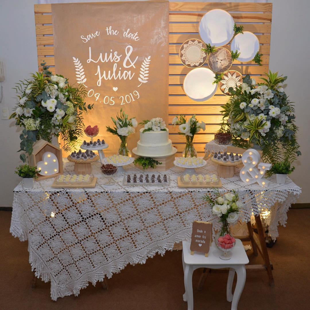 Paleta de Cores 2026: Guia Completo para um Noivado Inesquecível