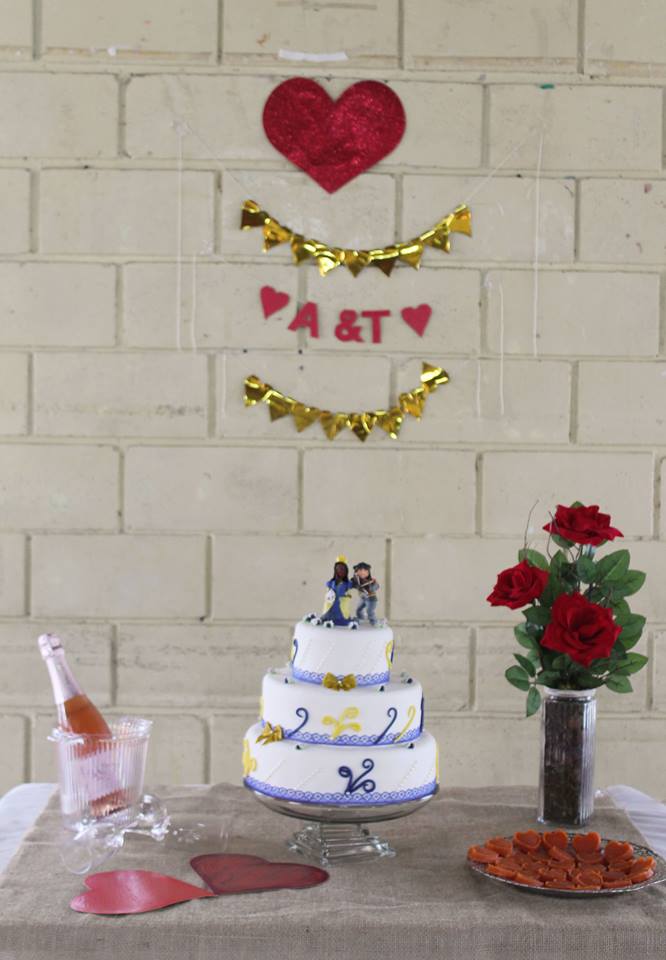 decoracao de noivado simples