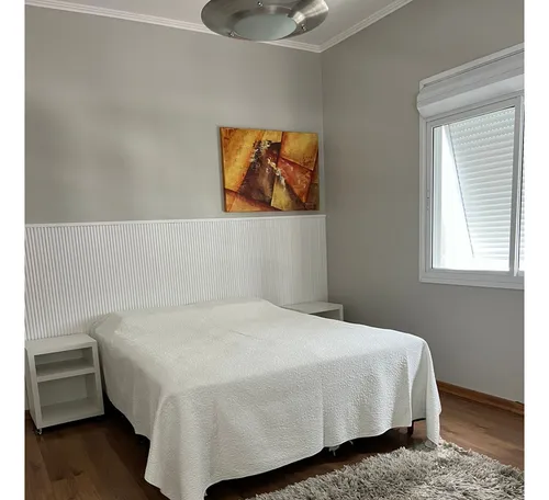 Placas 3D de Gesso vs. PVC: Qual a Melhor para o Seu Quarto?