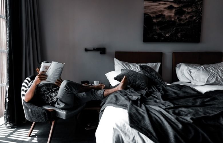 Móveis Essenciais para um Quarto Masculino Funcional e Estiloso