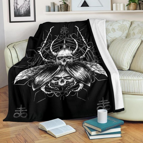 Detalhes que Transformam: Objetos Decorativos Essenciais para o Estilo Gótico