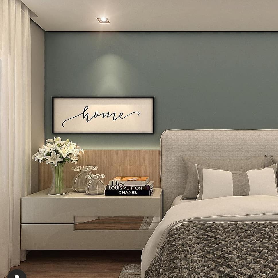 7 erros comuns ao pendurar quadros no quarto e como evitá-los