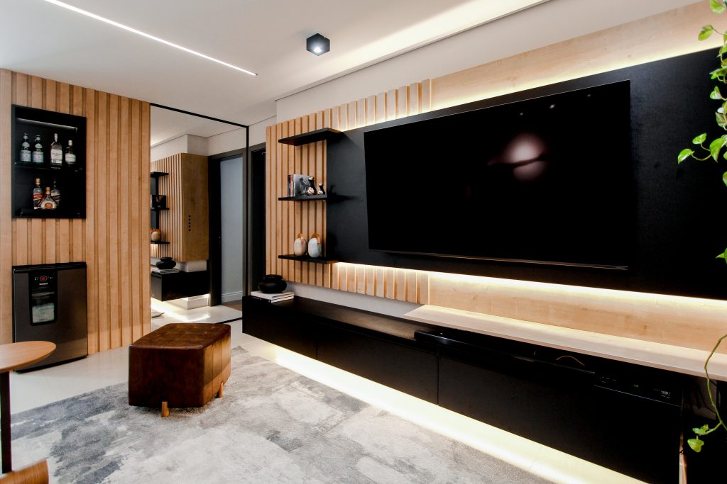 7 ideias para usar preto na sala sem sobrecarregar