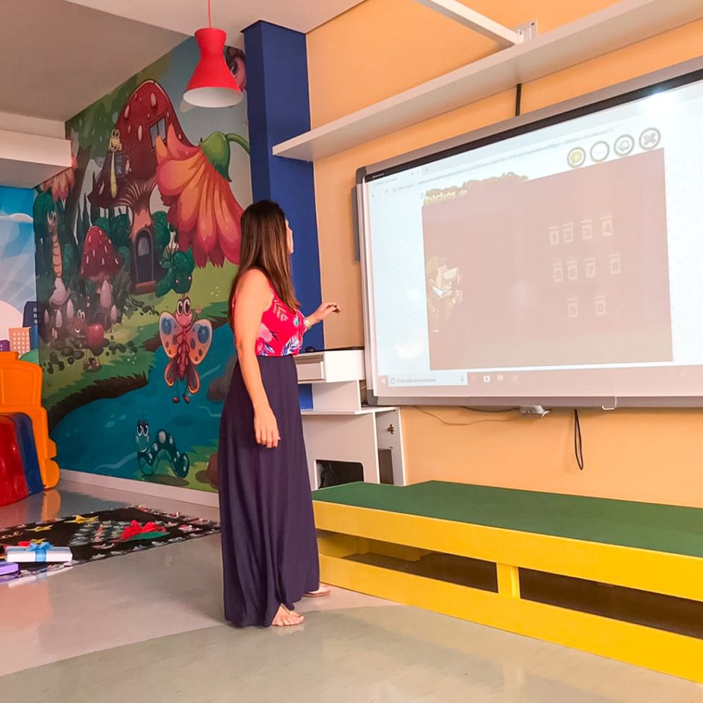 Painéis Criativos para Educação Infantil: Ideias e DIY com os Alunos