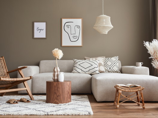 Biofilia na Decoração: Plantas Ideais para Salas Modernas