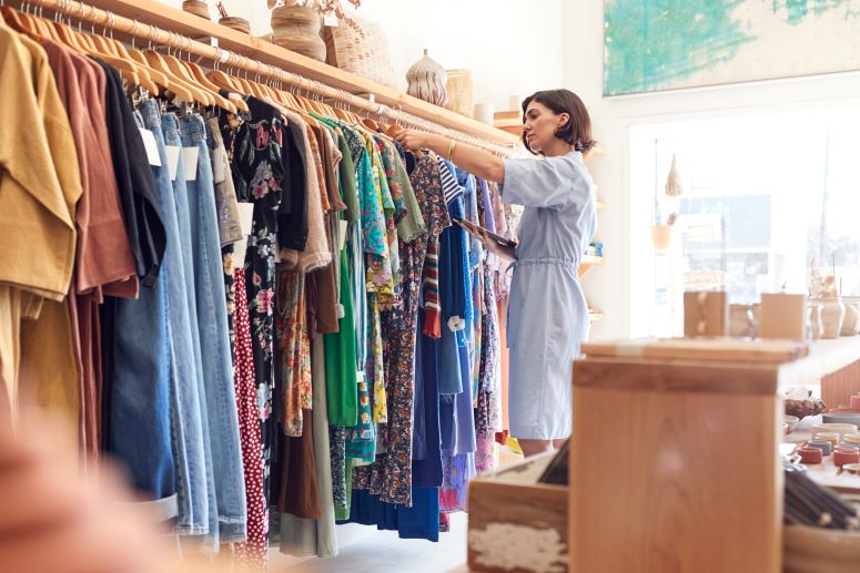 erros comuns decorar loja grande