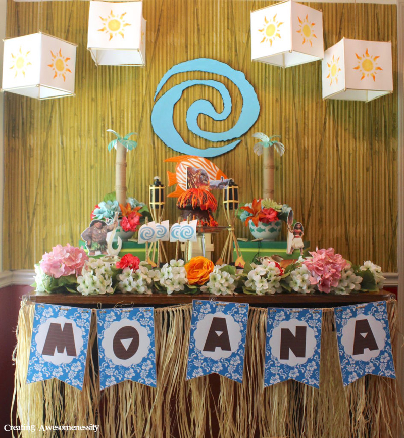 decoração moana simples vs decoração moana elaborada