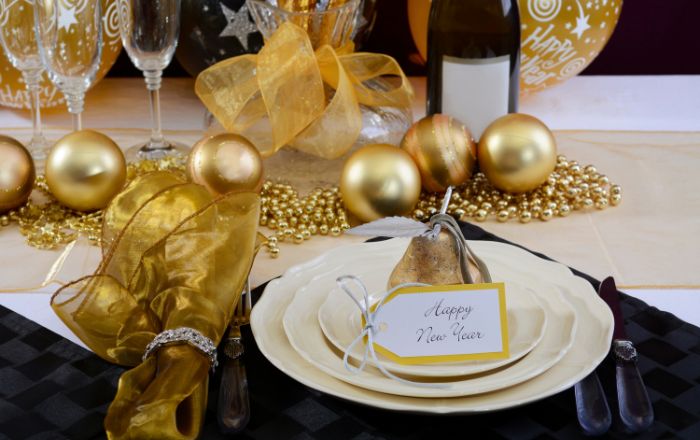 inspiração decoração réveillon 2026 minimalista