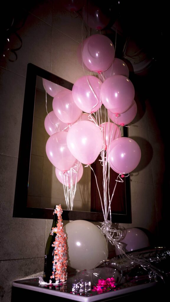 decoração simples feminina para sala pequena