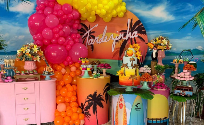 decoração tardezinha simples vs decoração elaborada