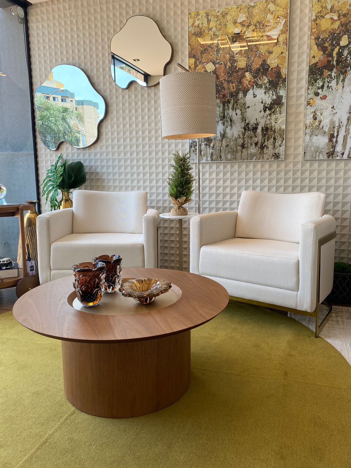 espelho adnet versus espelho orgânico qual escolher para sua sala