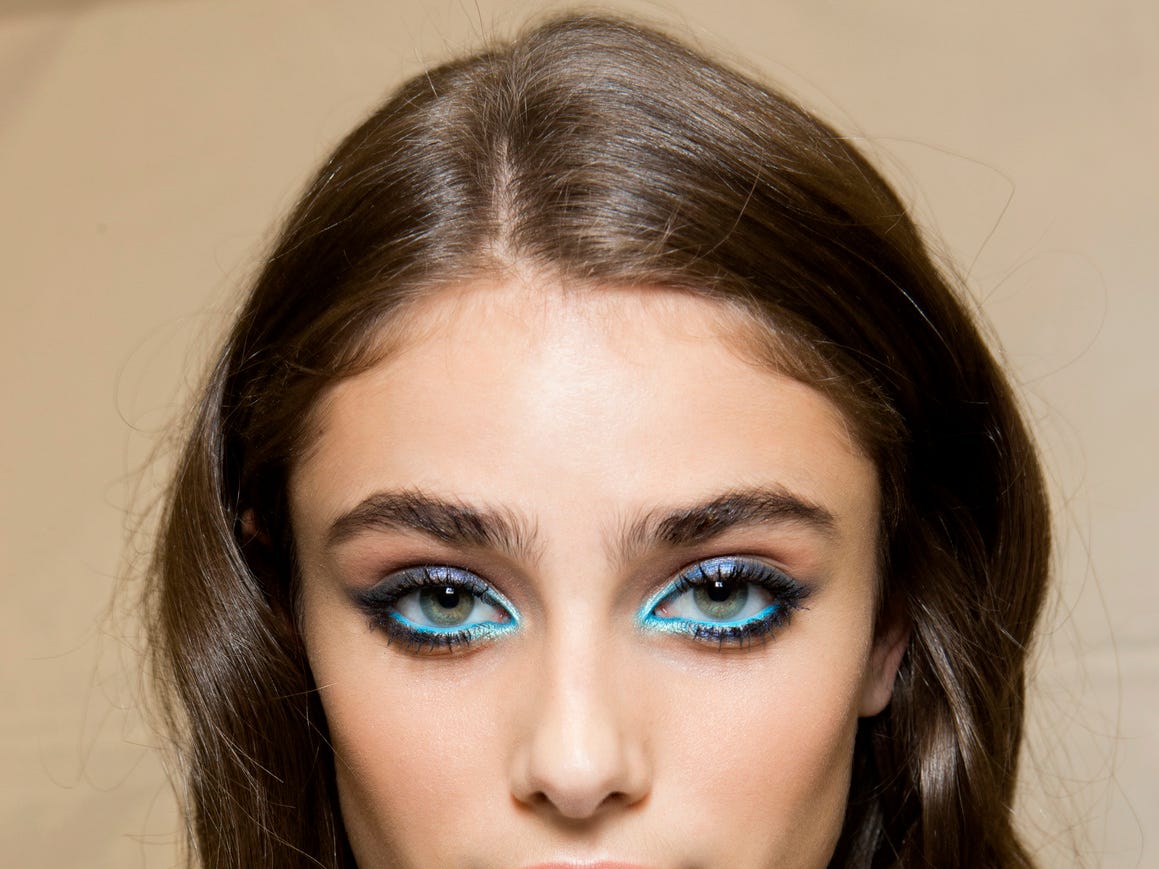 Resenha completa: Avon Power Stay Delineador Líquido vs. Lápis em Gel