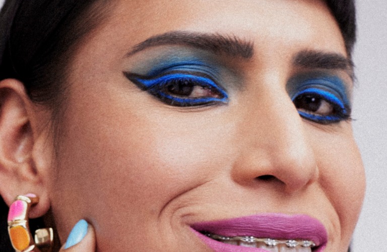 5 Maneiras Criativas de Usar Delineador com Glitter