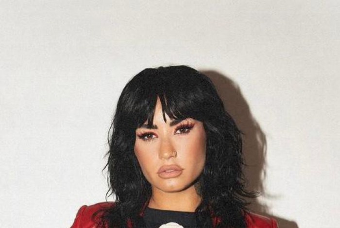 Como o cabelo curto de Demi Lovato inspirou a liberdade pessoal