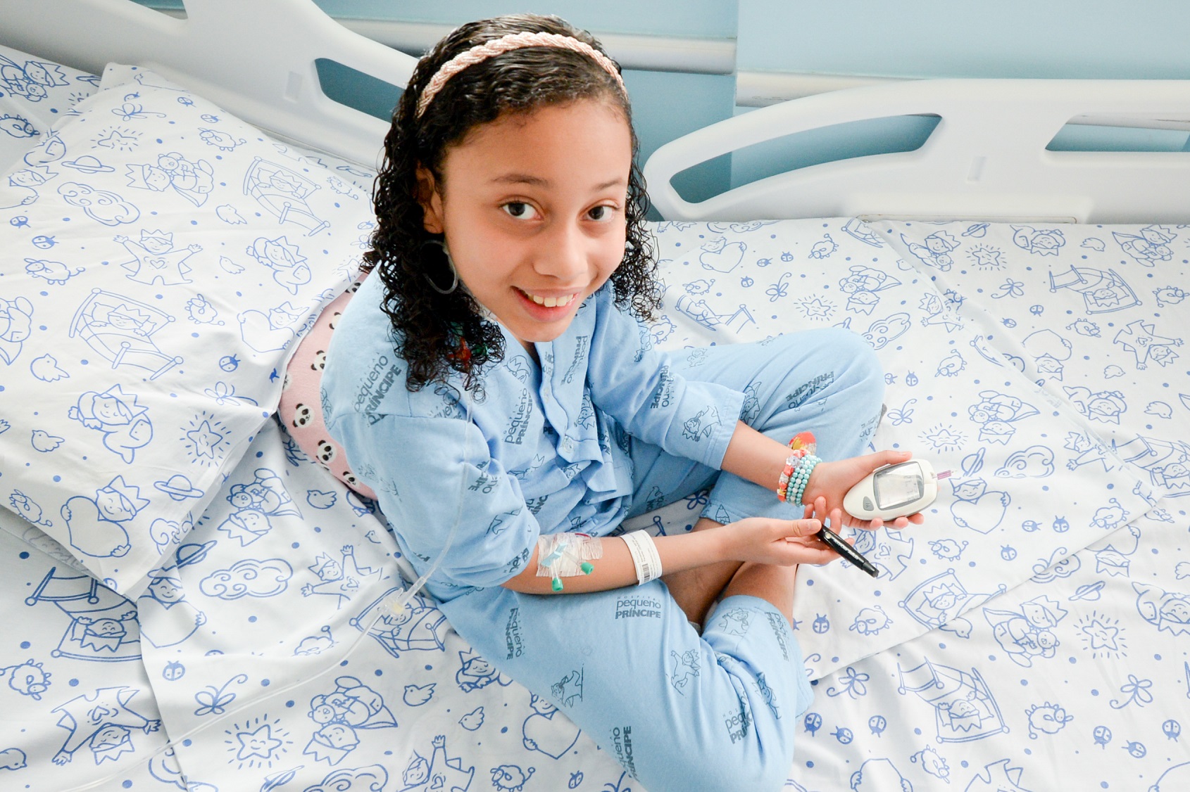 5 ideias de títulos:
1. Diabetes Infantil: Um Guia Completo para Pais e Responsáveis
2. Os Primeiros Sinais do Diabetes em Crianças: O Que Ficar Atento
3. Manejando o Diabetes Tipo 1 na Infância: Dicas Essenciais
4. Alimentação e Atividade Física: Pilares no Tratamento do Diabetes Infantil
5. Pré-Diabetes Infantil: Como Identificar e Prevenir a Progressão da Doença