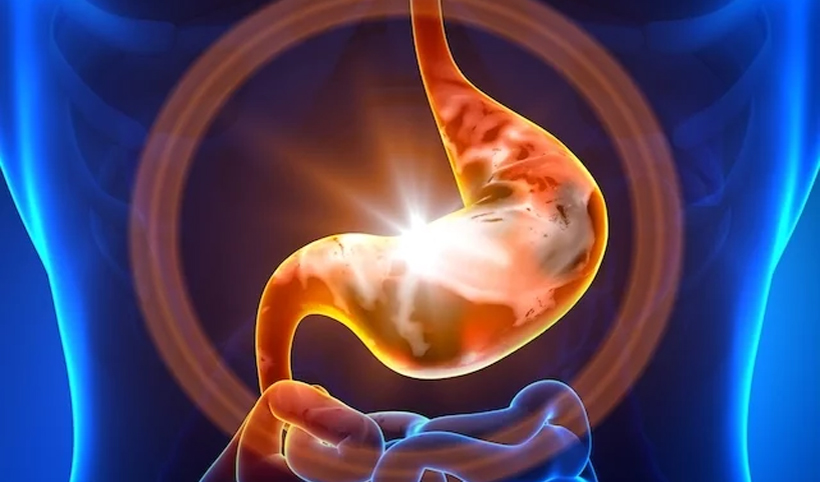 dor de estomago constante