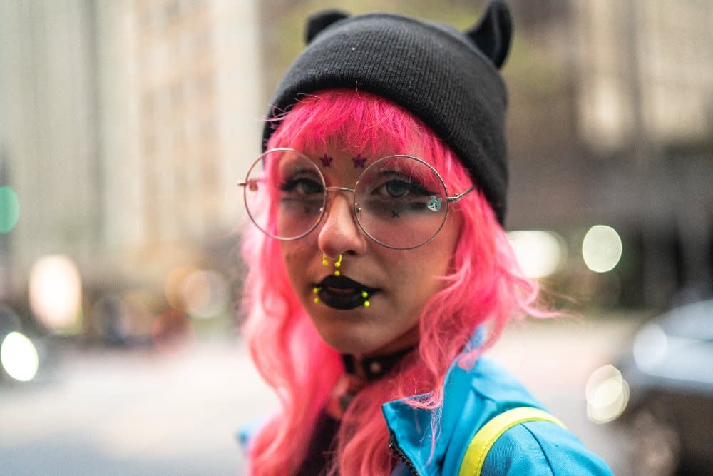 A Evolução da E-girl: De Insulto Gamer a Fenômeno da Internet