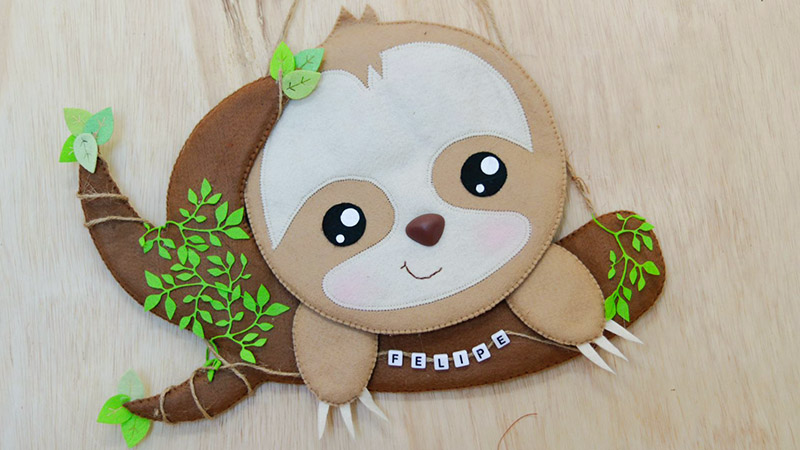 5 ideias de títulos:
1. Enfeite de Porta Maternidade: Tendências e Modelos para 2026
2. Como Escolher o Tamanho Perfeito para o Seu Enfeite de Porta Maternidade
3. Guia Completo: Materiais e Estilos de Enfeites de Porta Maternidade
4. Decoração de Maternidade: A Cor Rose e a Natureza em Alta
5. Onde Comprar Enfeites de Porta Maternidade: Marketplaces e Ateliês