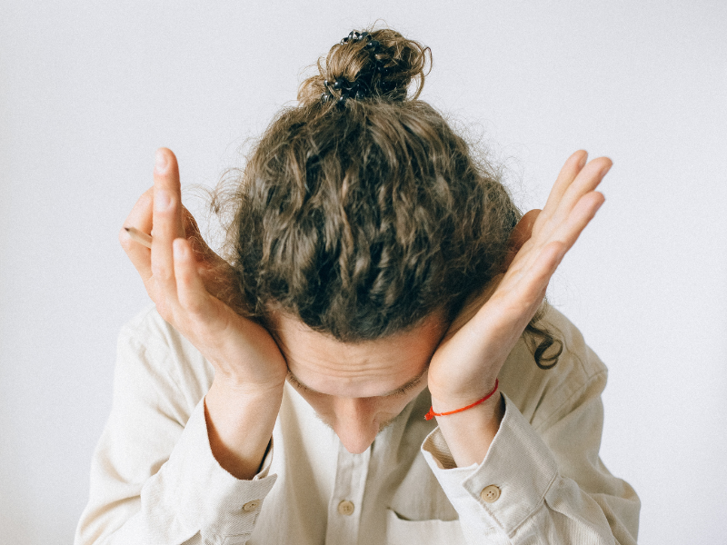 Como Identificar os Gatilhos da Enxaqueca Vestibular e Melhorar sua Qualidade de Vida