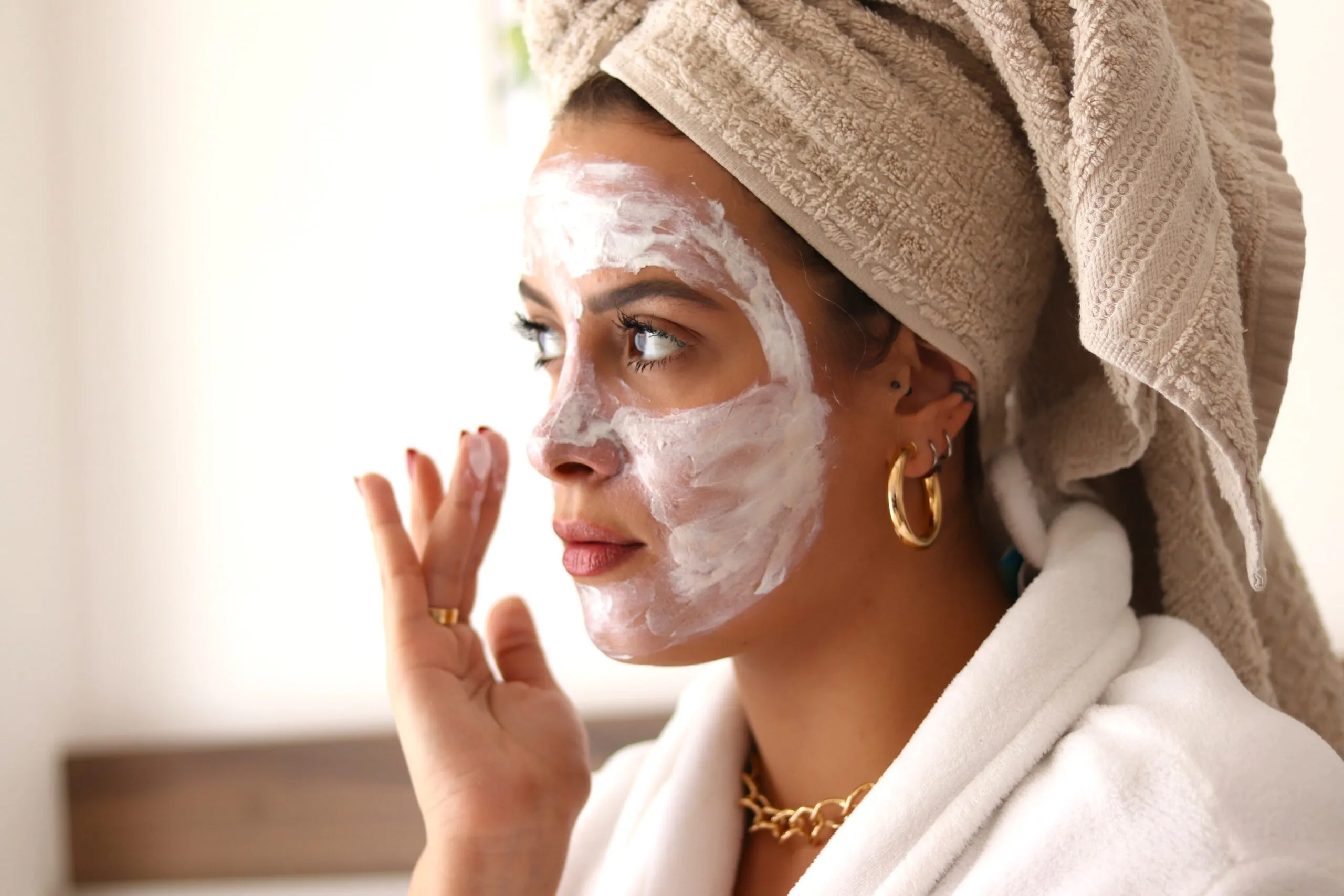 pH da Pele: Entenda por que o Sabonete Corporal Não Serve para o Rosto