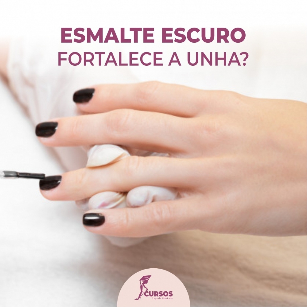 Os Perigos do Uso Contínuo de Esmaltes Escuros nas Unhas