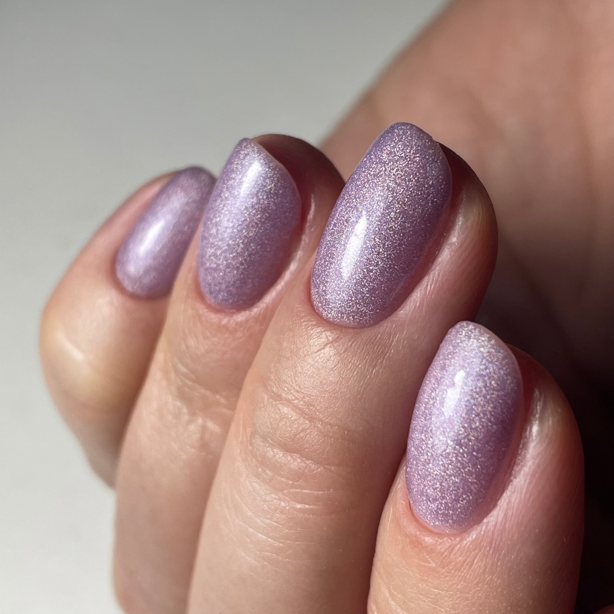 Como Escolher o Esmalte Lilás Perfeito para Cada Tom de Pele