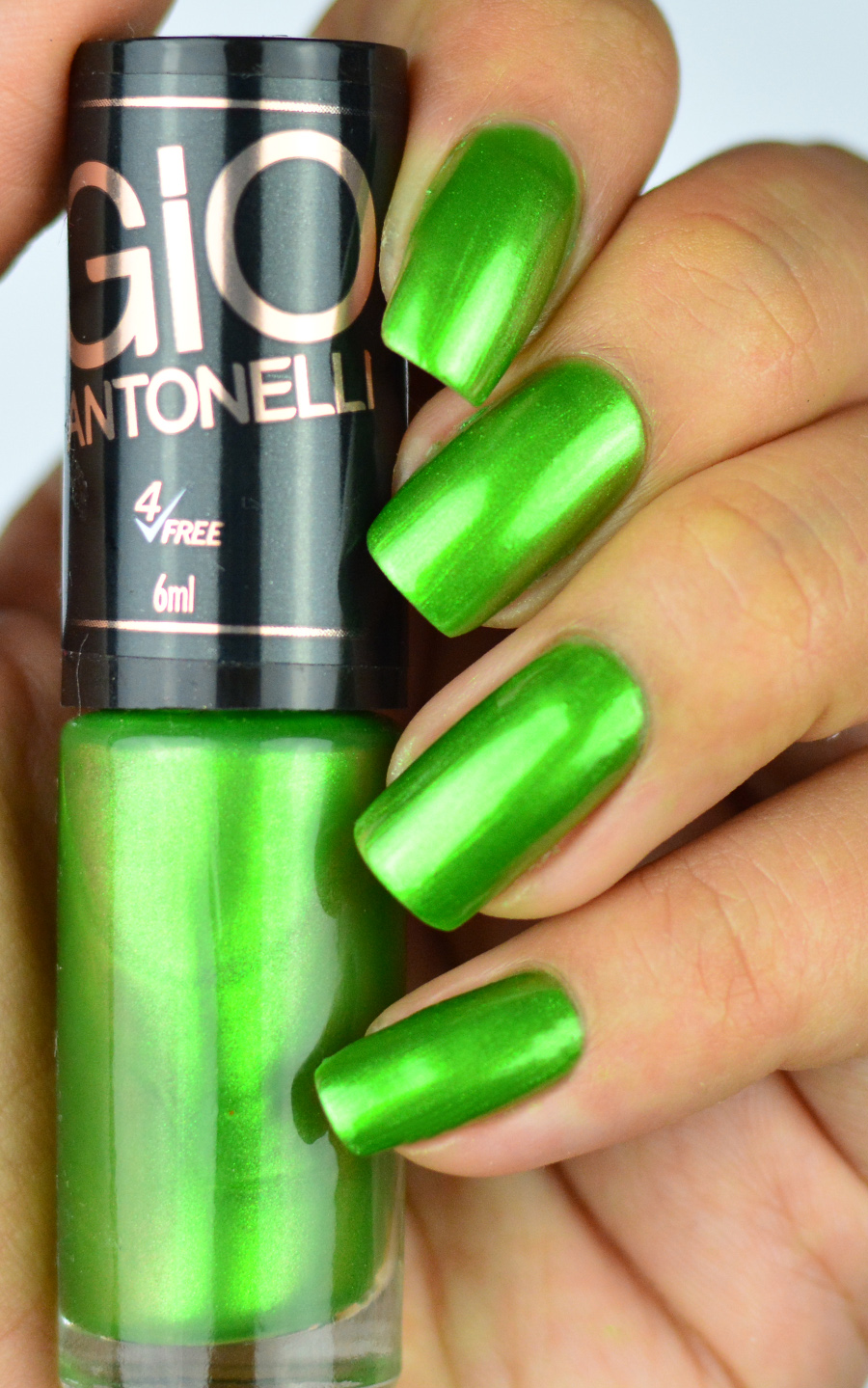esmalte verde giovanna antonelli