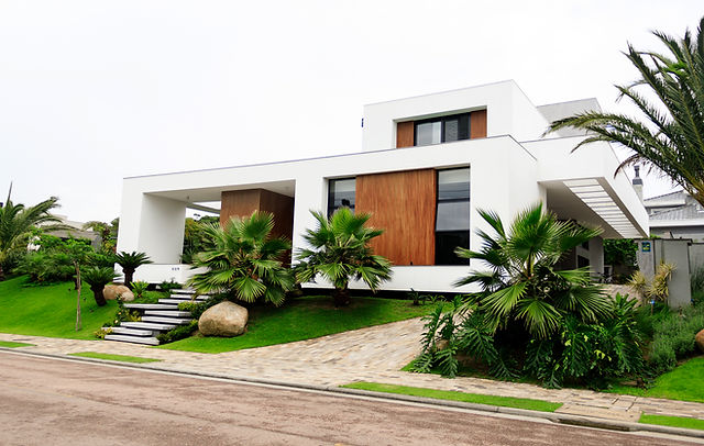 Esquadrias de PVC: Ideal para Litoral e Regiões Úmidas