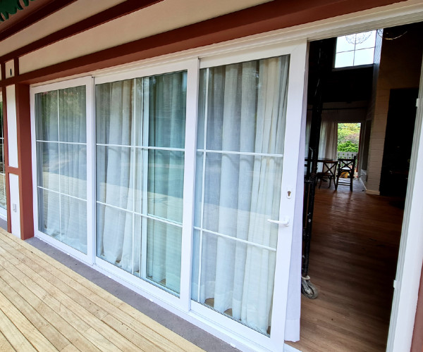 Mitos e Verdades sobre a Durabilidade das Esquadrias de PVC