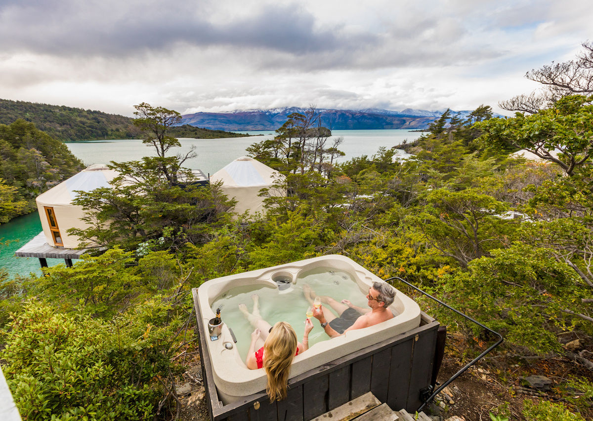 Comparativo: EcoCamp Patagonia vs. Chalten Camp – Qual Escolher?