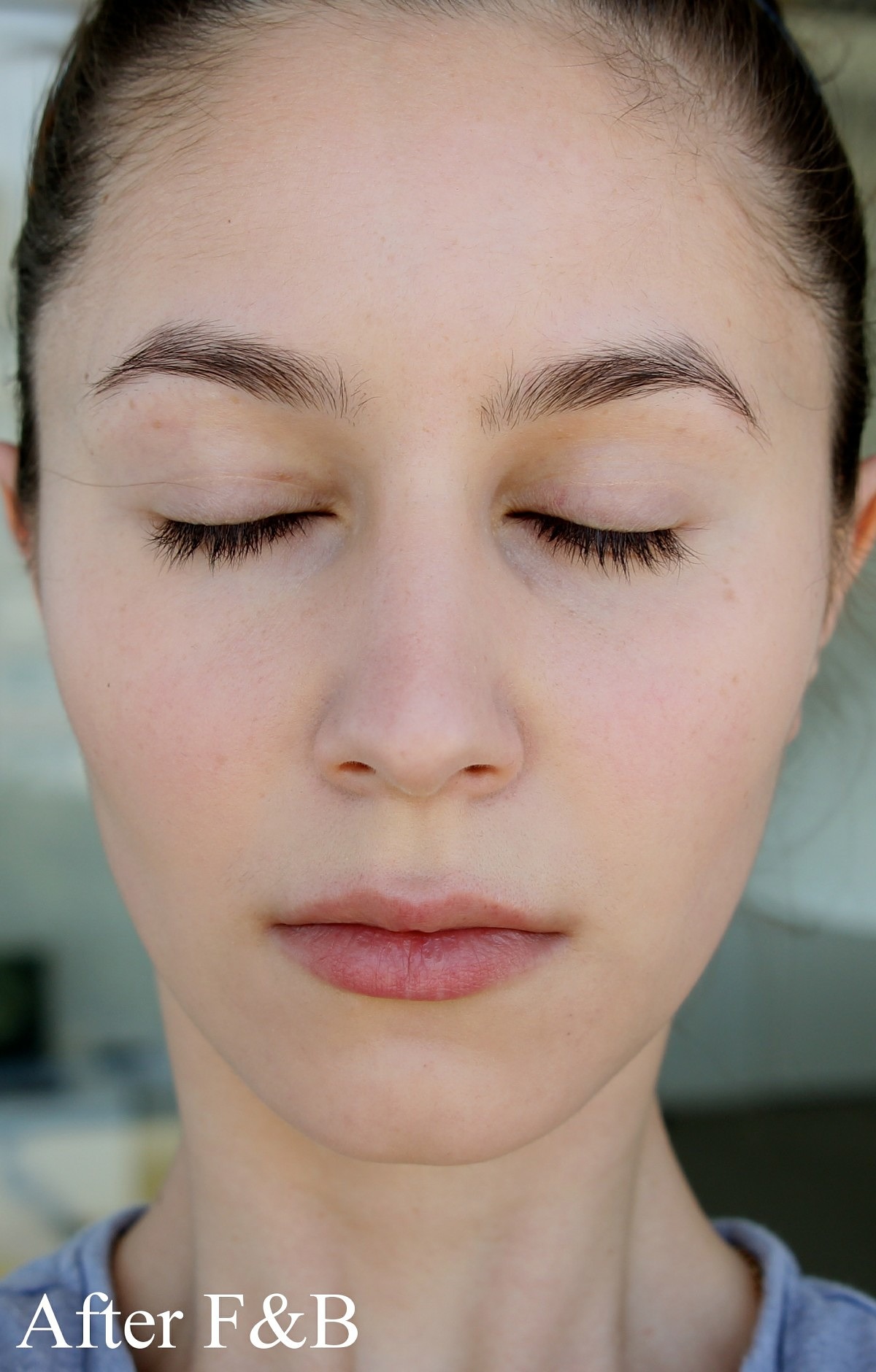 MAC Studio Radiance vs. Studio Fix: Qual a Melhor Base para Você?