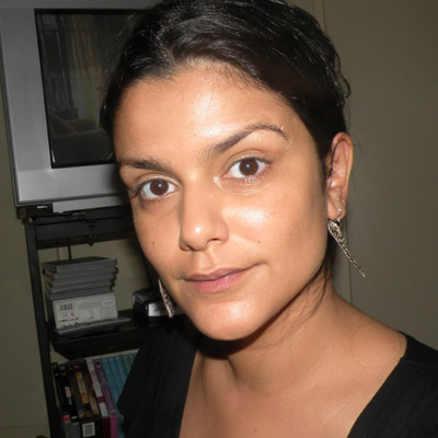 MAC Studio Radiance vs. Studio Fix: Qual a Melhor Base para Você?