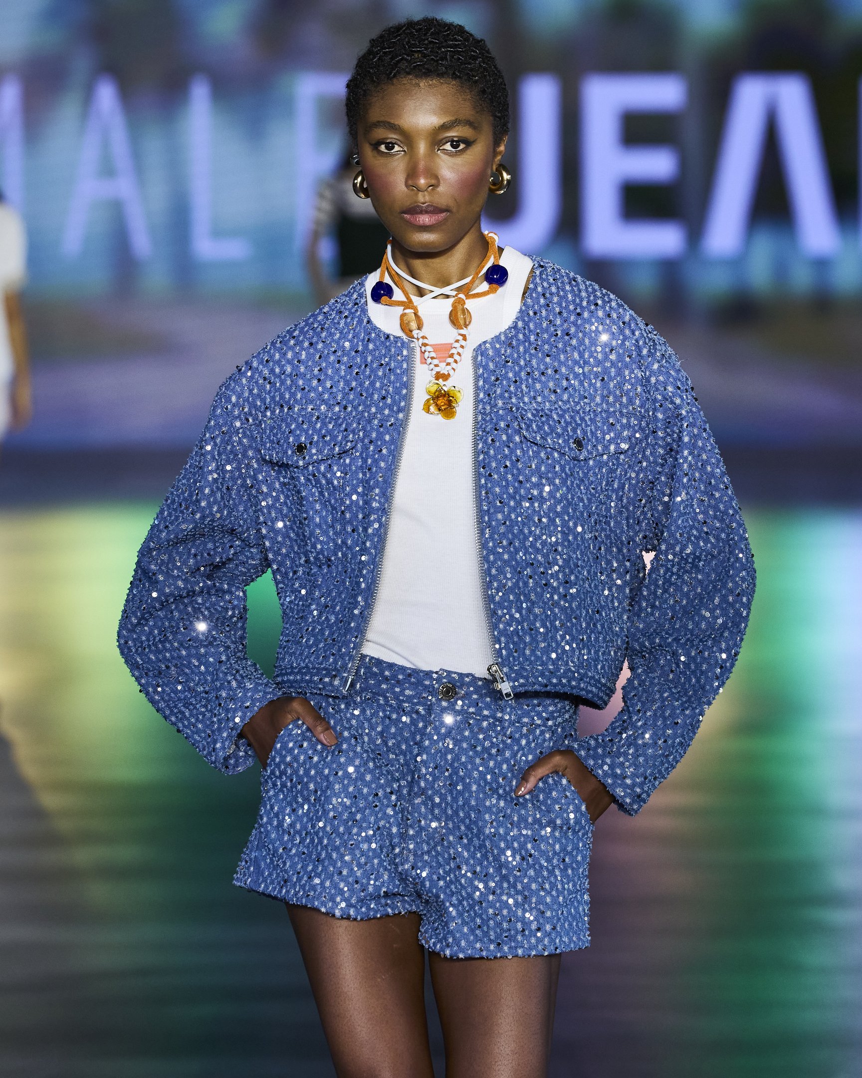 1. O Futuro do Varejo de Moda: Insights do Fashion Meeting
2. Como o Fashion Meeting Impulsiona Negócios na Indústria da Moda
3. IA e Moda: O Que Esperar das Próximas Edições do Fashion Meeting
4. Networking Estratégico: Dicas para Aproveitar ao Máximo o Fashion Meeting
5. Desfiles e Tendências: Um Panorama do Festival Fashion Meeting