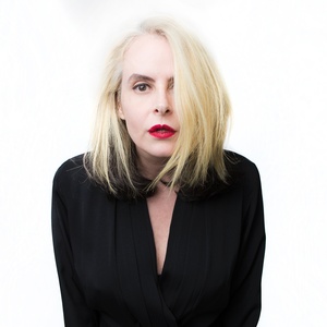 Fernanda Young: Da Apresentação à Literatura, Uma Mente Inquieta