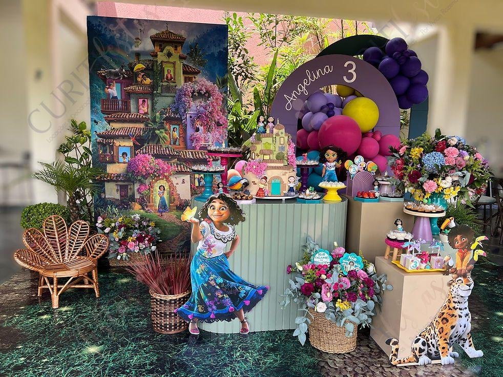 como decorar festa infantil tema Encanto