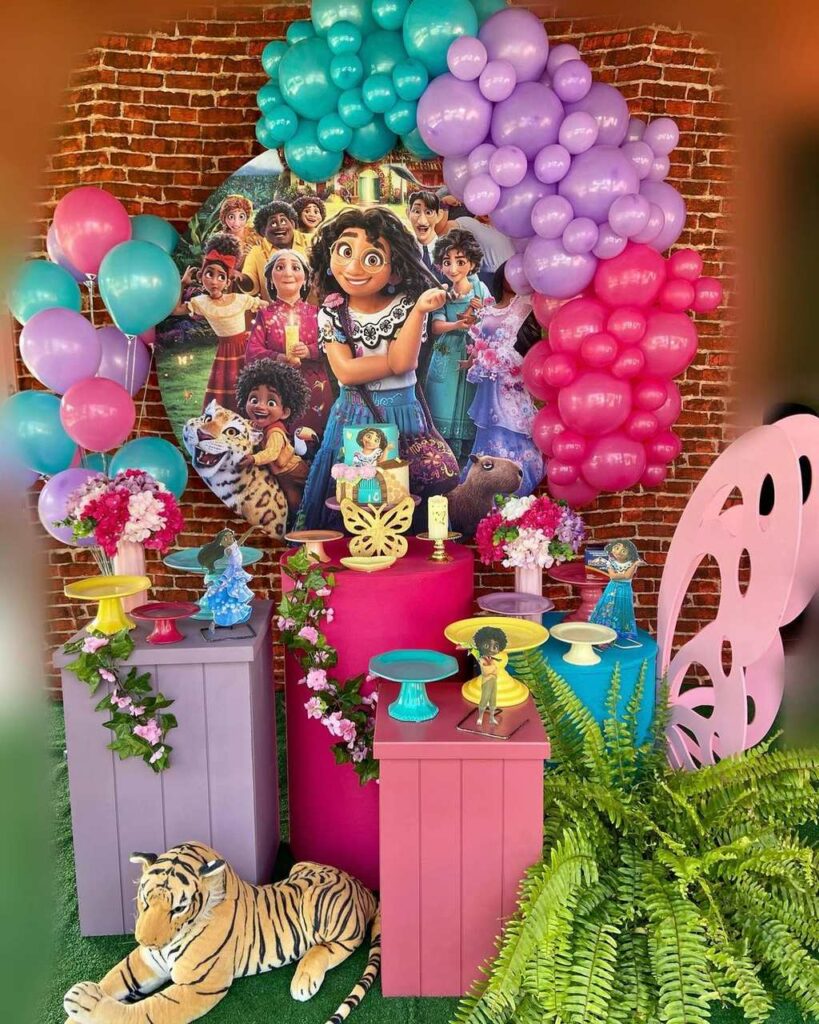 festa Encanto vs festa Moana qual escolher