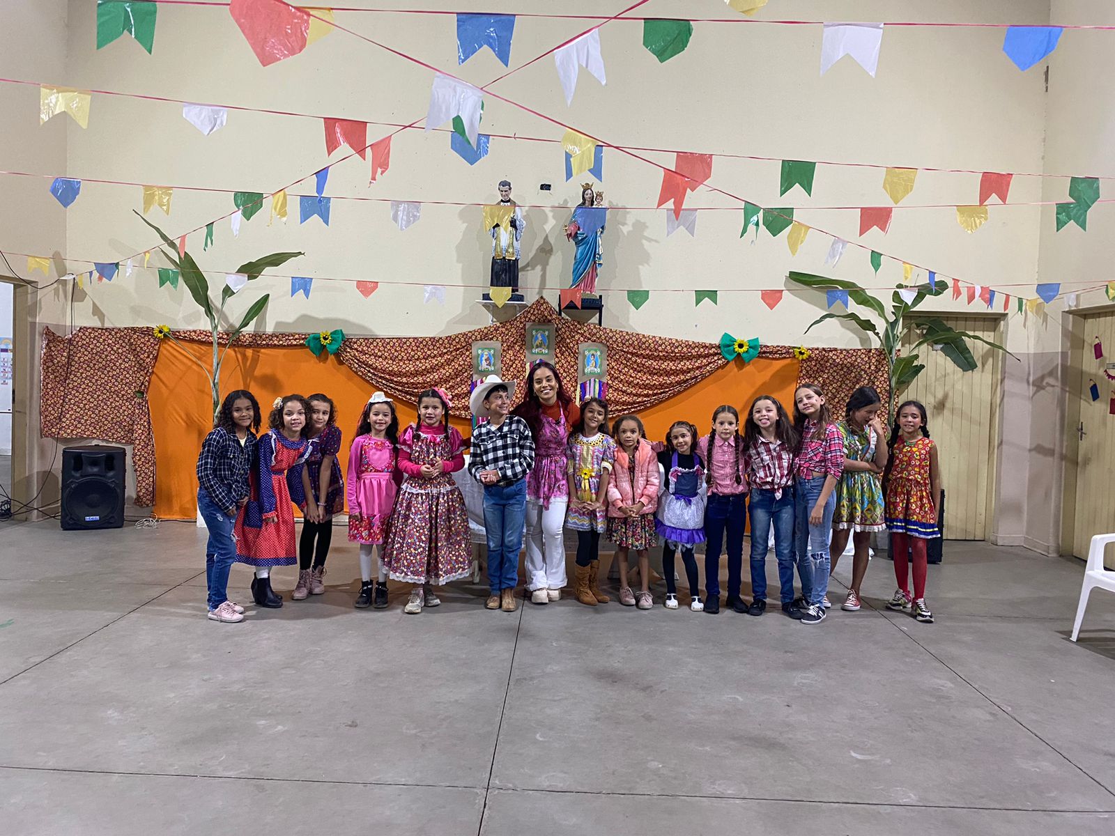 quanto custa organizar uma festa junina para 50 pessoas