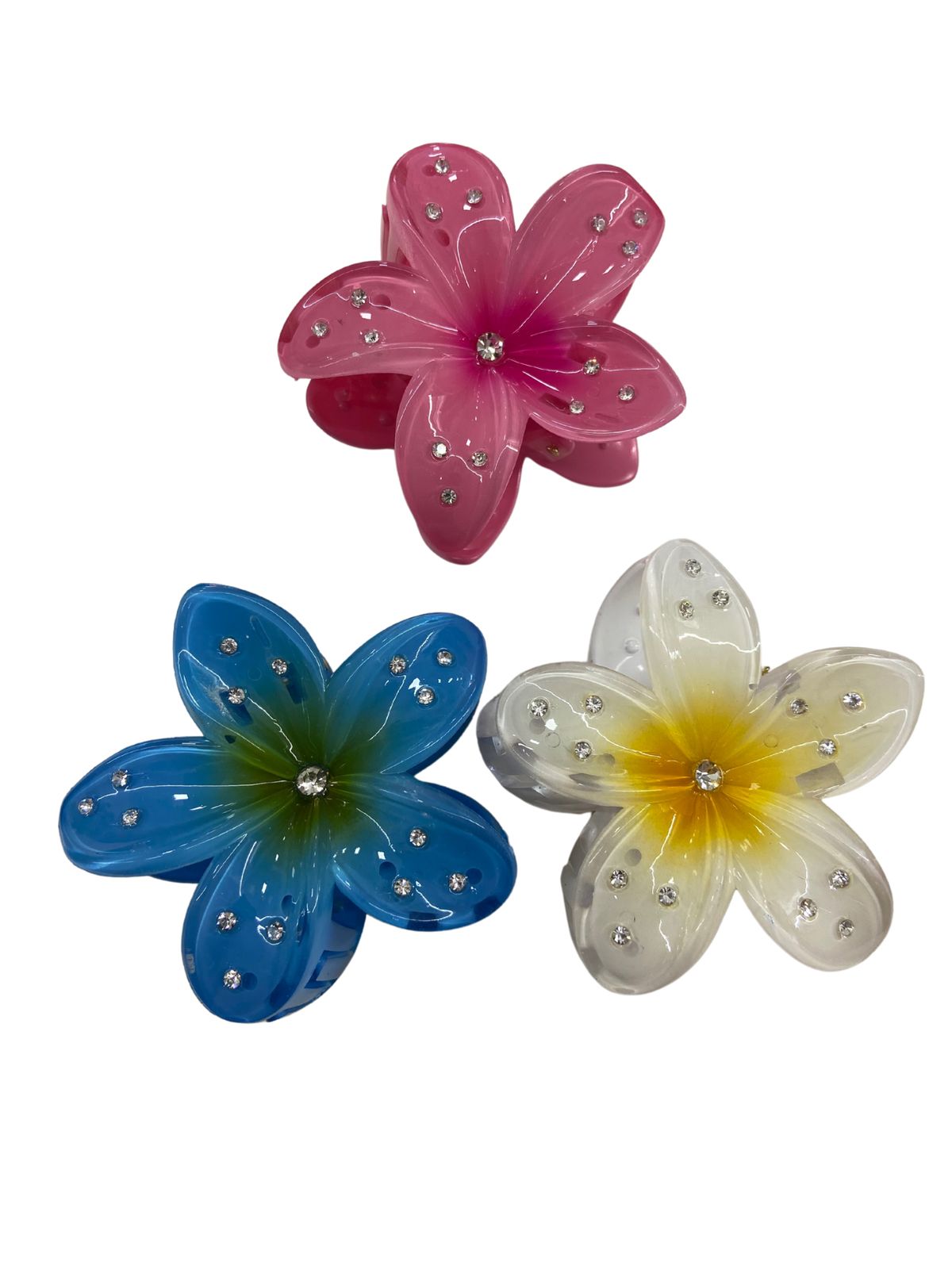 Guia Completo de Acessórios de Cabelo com Flores para Noivas e Madrinhas