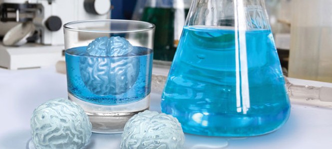 Os 5 melhores drinks para fazer com gelo em esfera